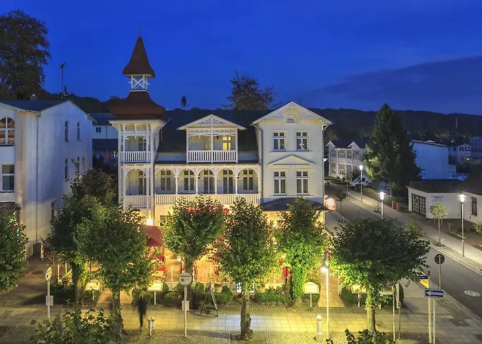 Hotel Waldfrieden 3*