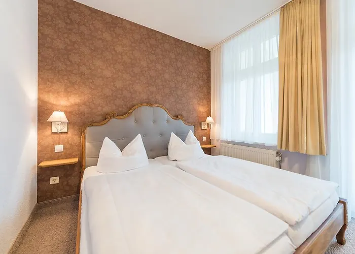 Waldfrieden Hotel 3*